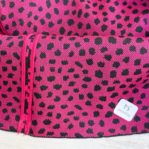 NWOT St. John Santana Knit Pink Black Animal Print Sleeveless Shell Tank Top L - Picture 8 of 11